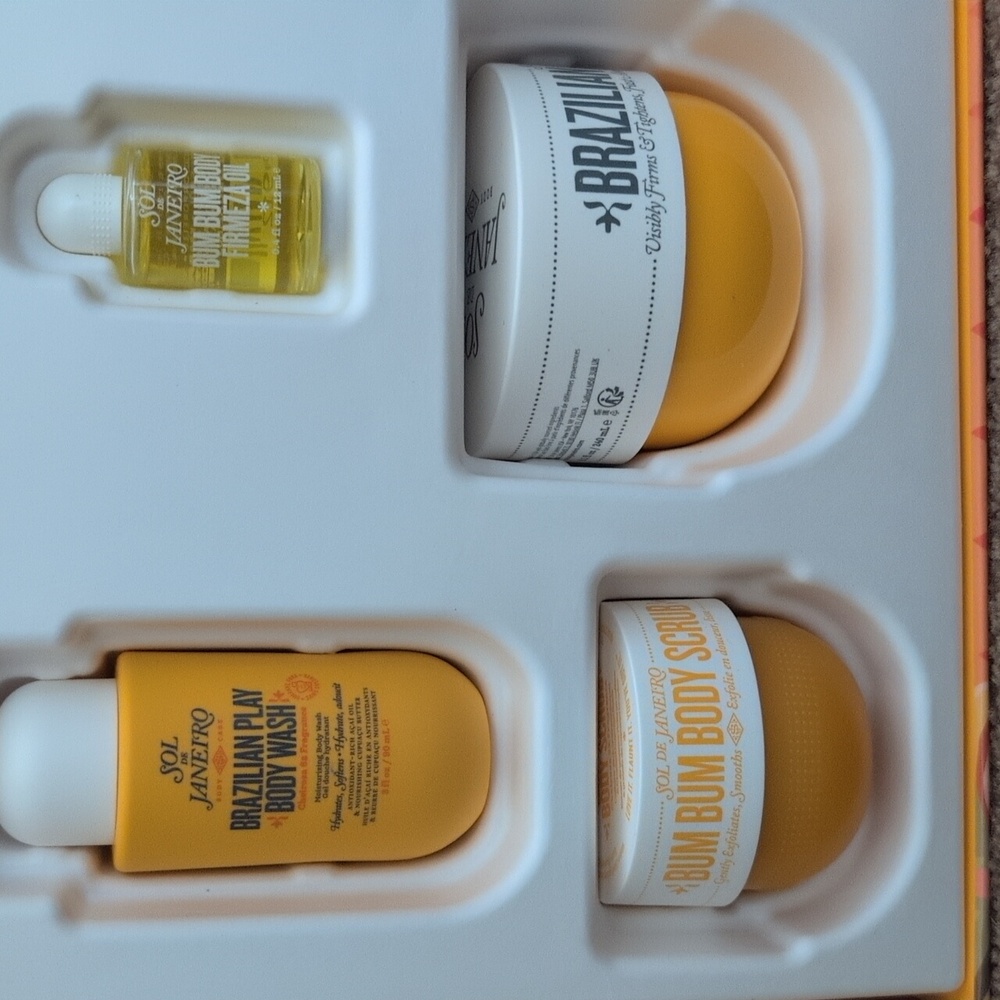 Sol de Janeiro Hydration Celebration Set BRAND NEW. - Picture 3 of 7
